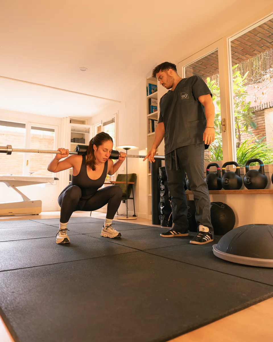 Volver a entrenar después de una lesión: cómo te acompañamos en 90 Degrees